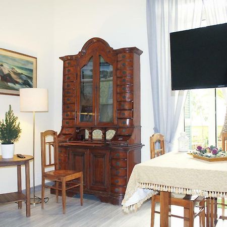 La Suite Del Prof Νάπολη Εξωτερικό φωτογραφία