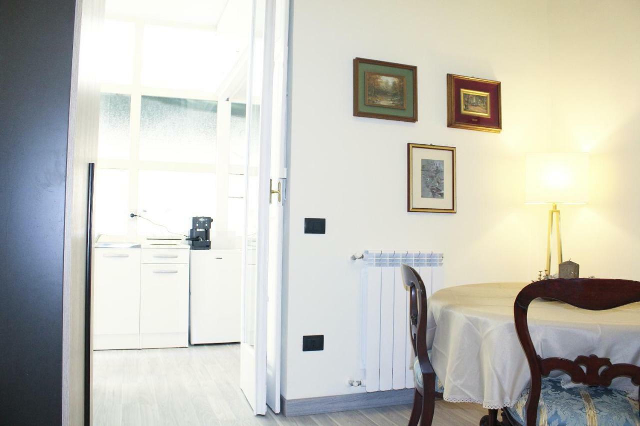 La Suite Del Prof Νάπολη Εξωτερικό φωτογραφία